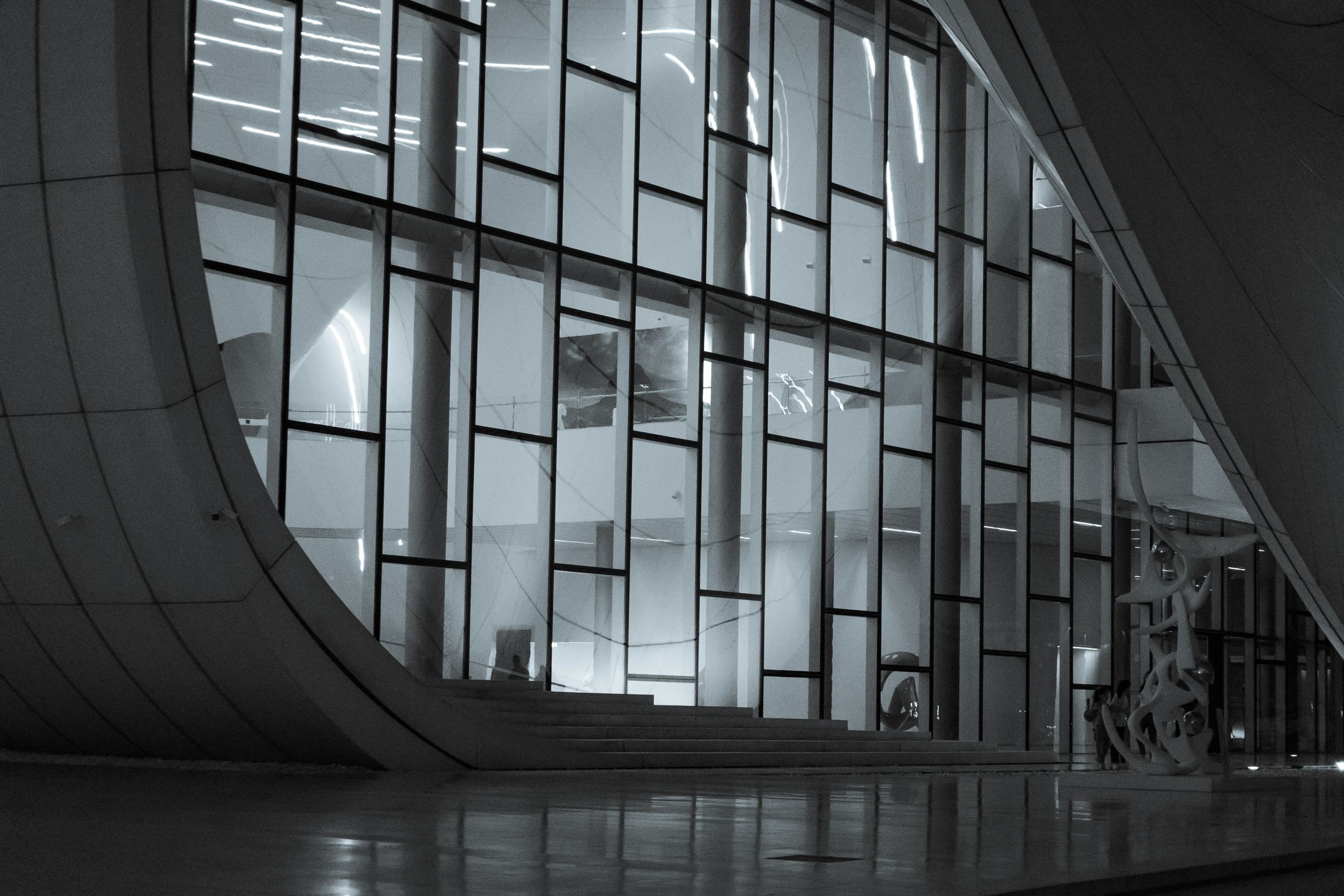 b-w-studio-iTrcmMarBfw-unsplash